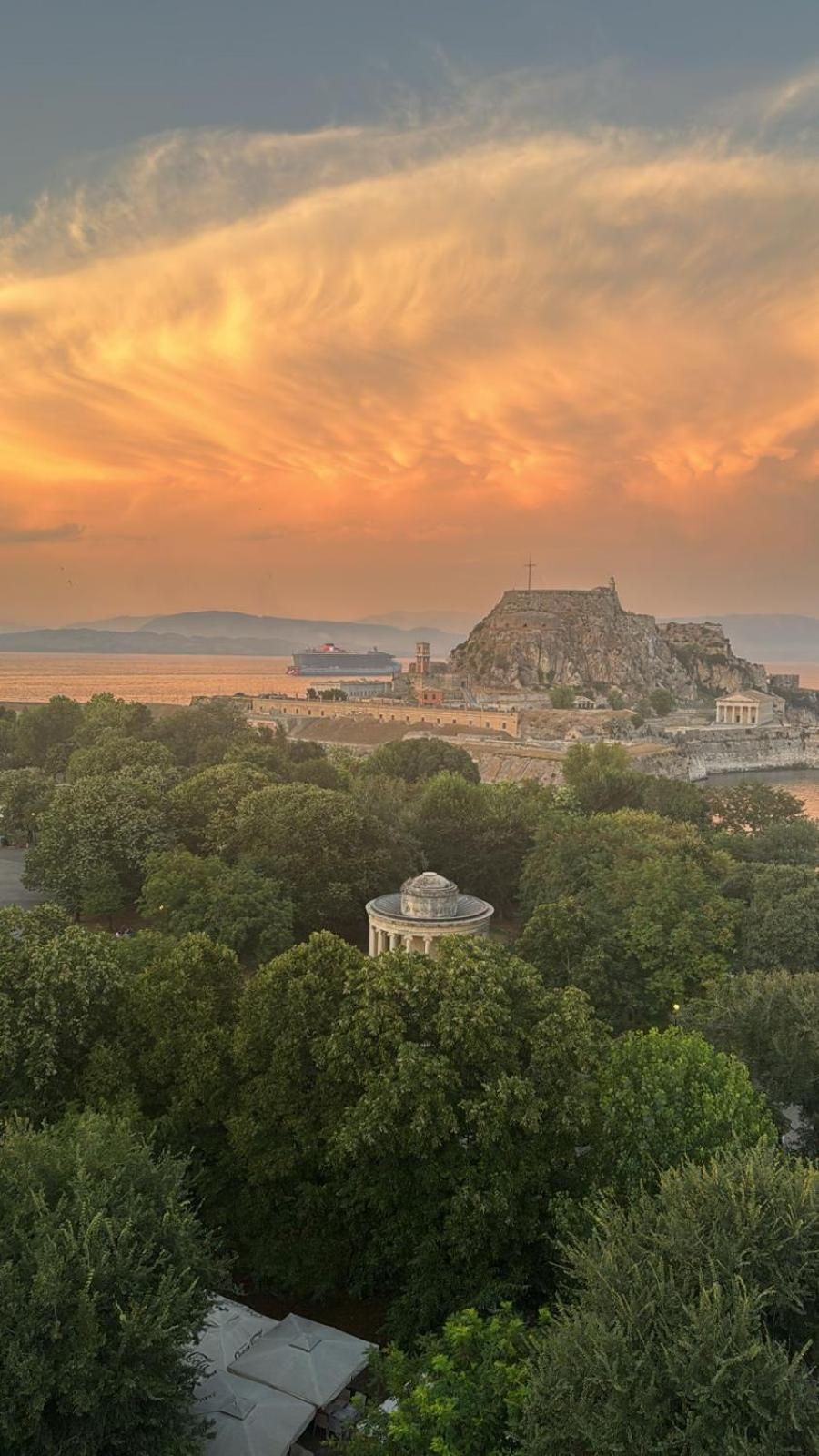 Liston Suites Anastasia Corfu  المظهر الخارجي الصورة